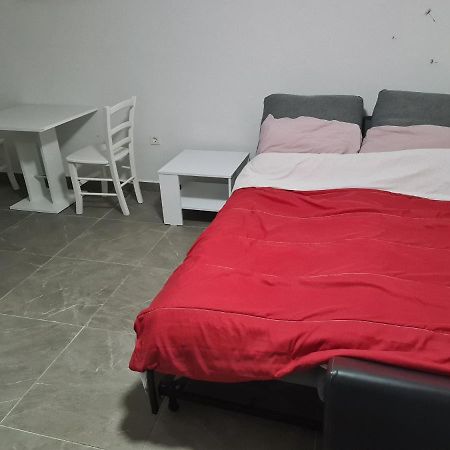 Marton Appartement Krk Buitenkant foto