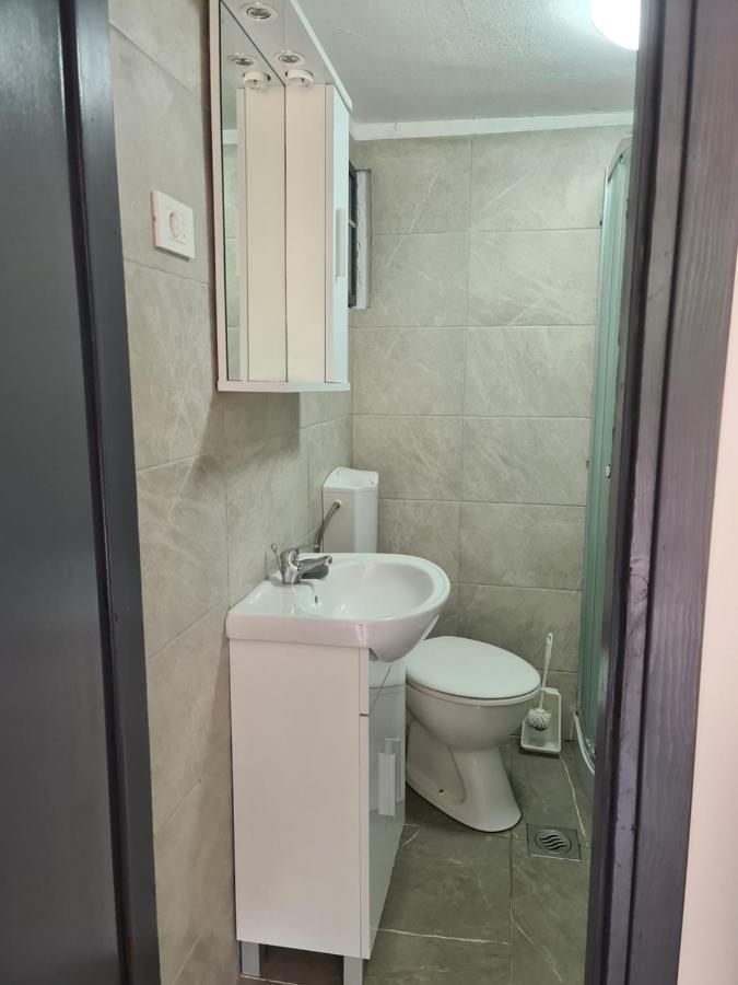 Marton Appartement Krk Buitenkant foto