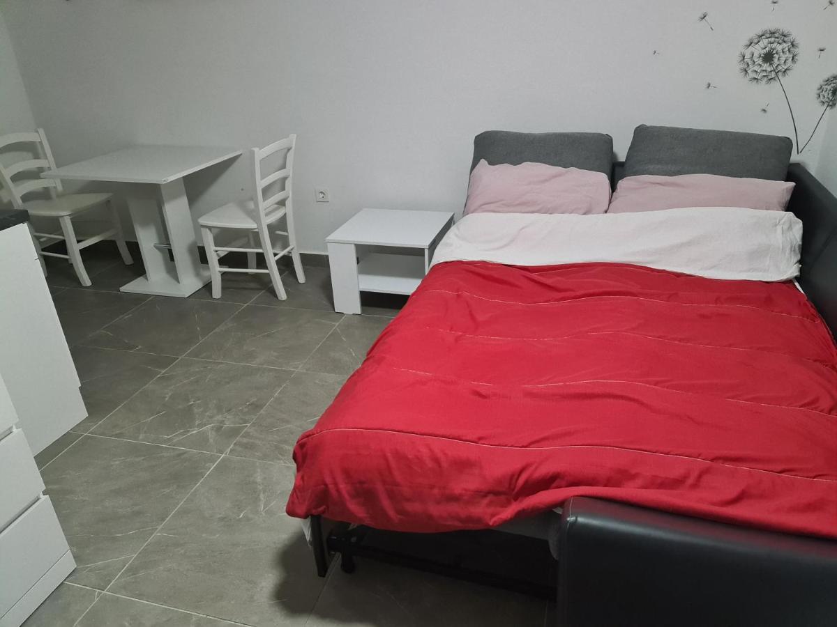Marton Appartement Krk Buitenkant foto